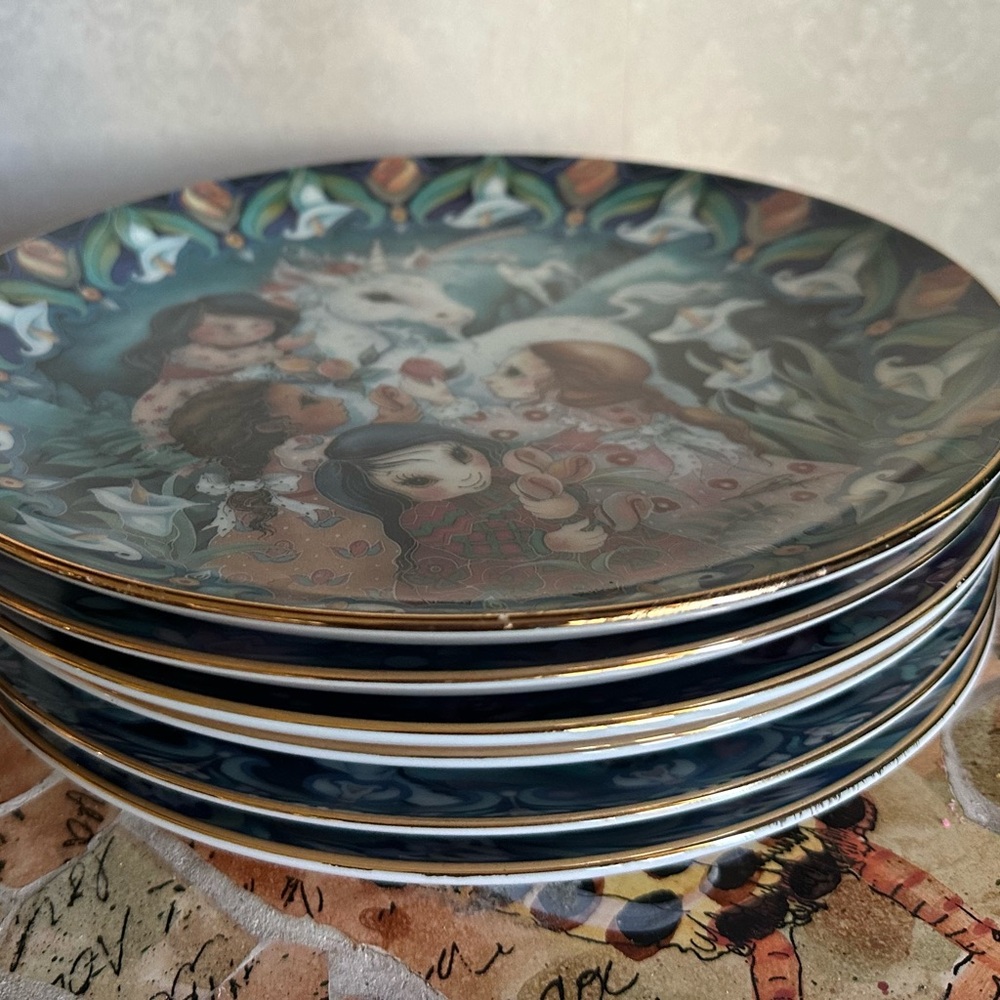 Set of 6 Multicolor Porcelain‎ Fantasy Unicorn Collector Plates Decorative